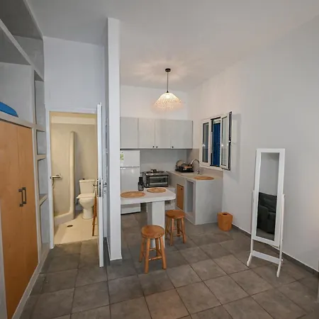 Fabio Studios Kionia